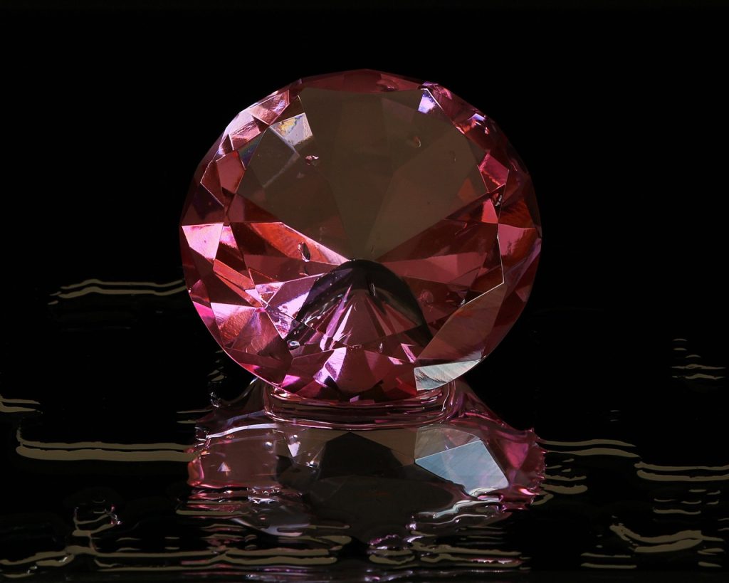 un diamant rose